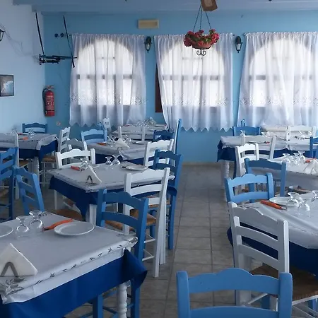 Four Seasons Αμμοοπή